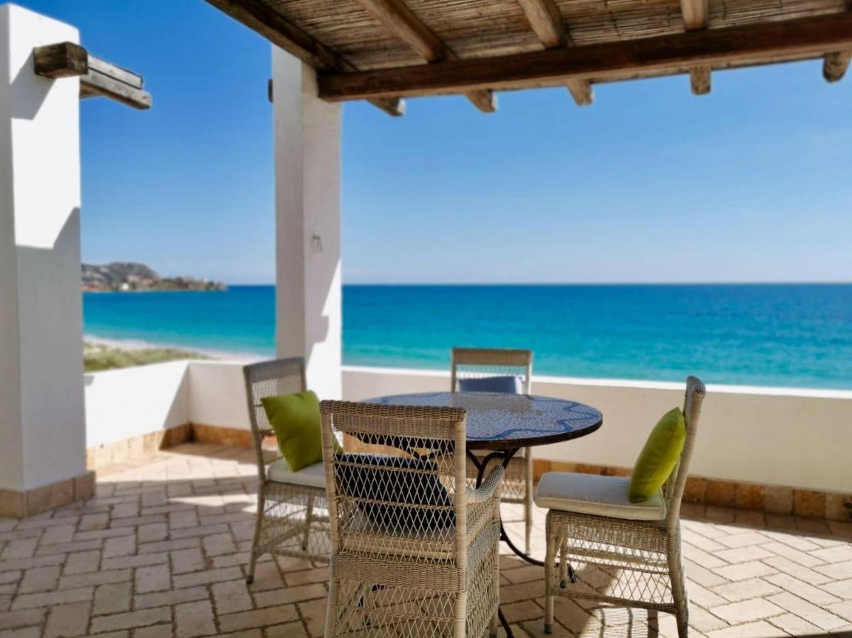 Beachfront House Geremeas Sardegna公寓 外观 照片